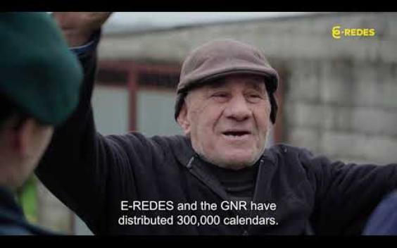 Embedded thumbnail for Distribuição de Calendários com a GNR